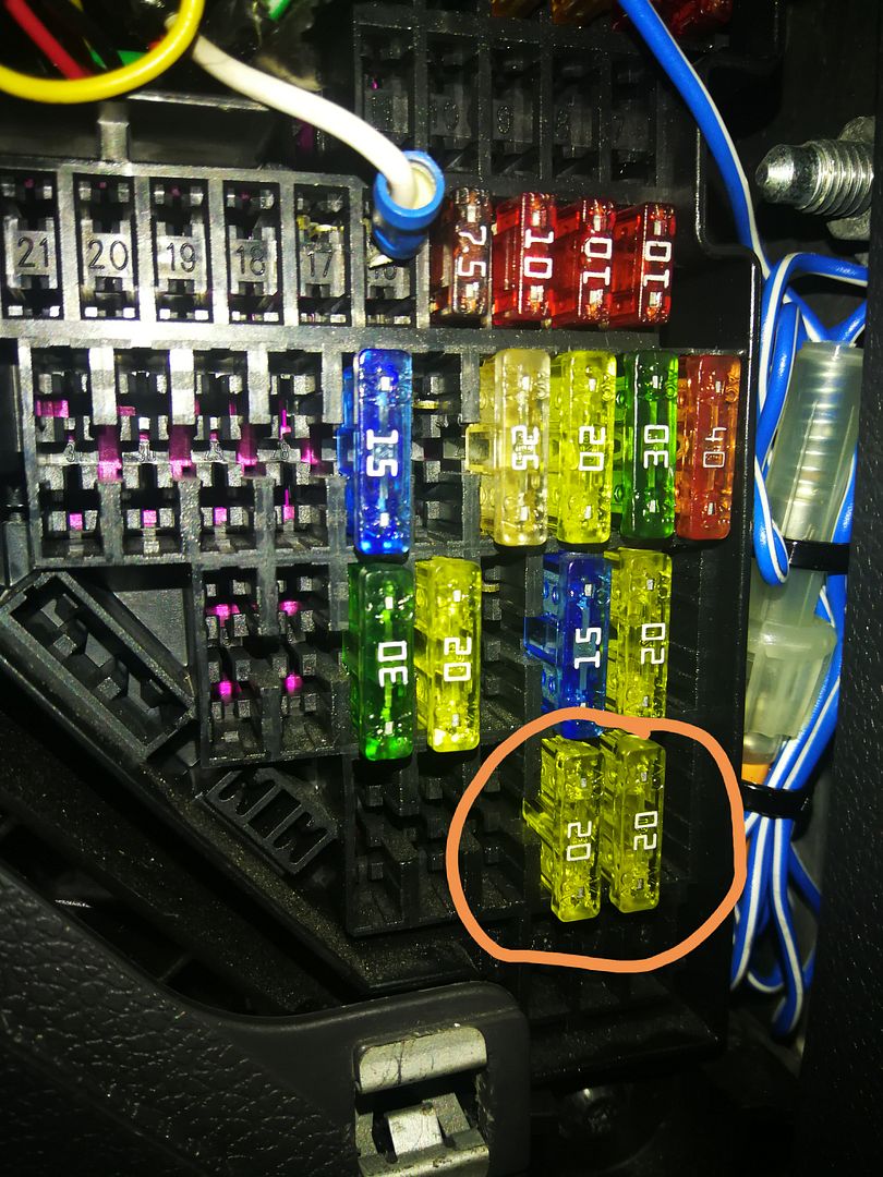 Power to fuse 42 issue VW Vortex Volkswagen Forum